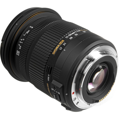עדשה Sigma 17-50mm f/2.8 EX DC OS HSM למצלמות Nikon