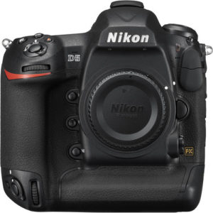 מצלמת רפלקס Nikon D5 cf גוף בלבד